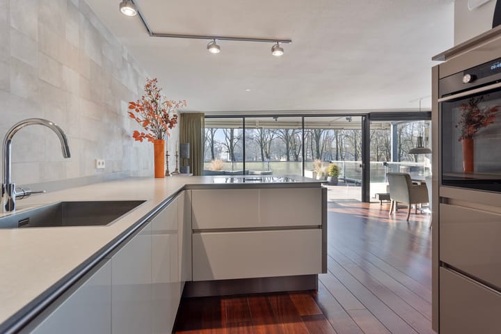 Foto 18 van Cor Vlotlaan 21