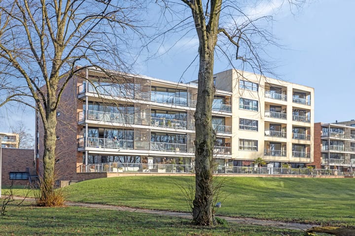 Foto 42 van Cor Vlotlaan 21