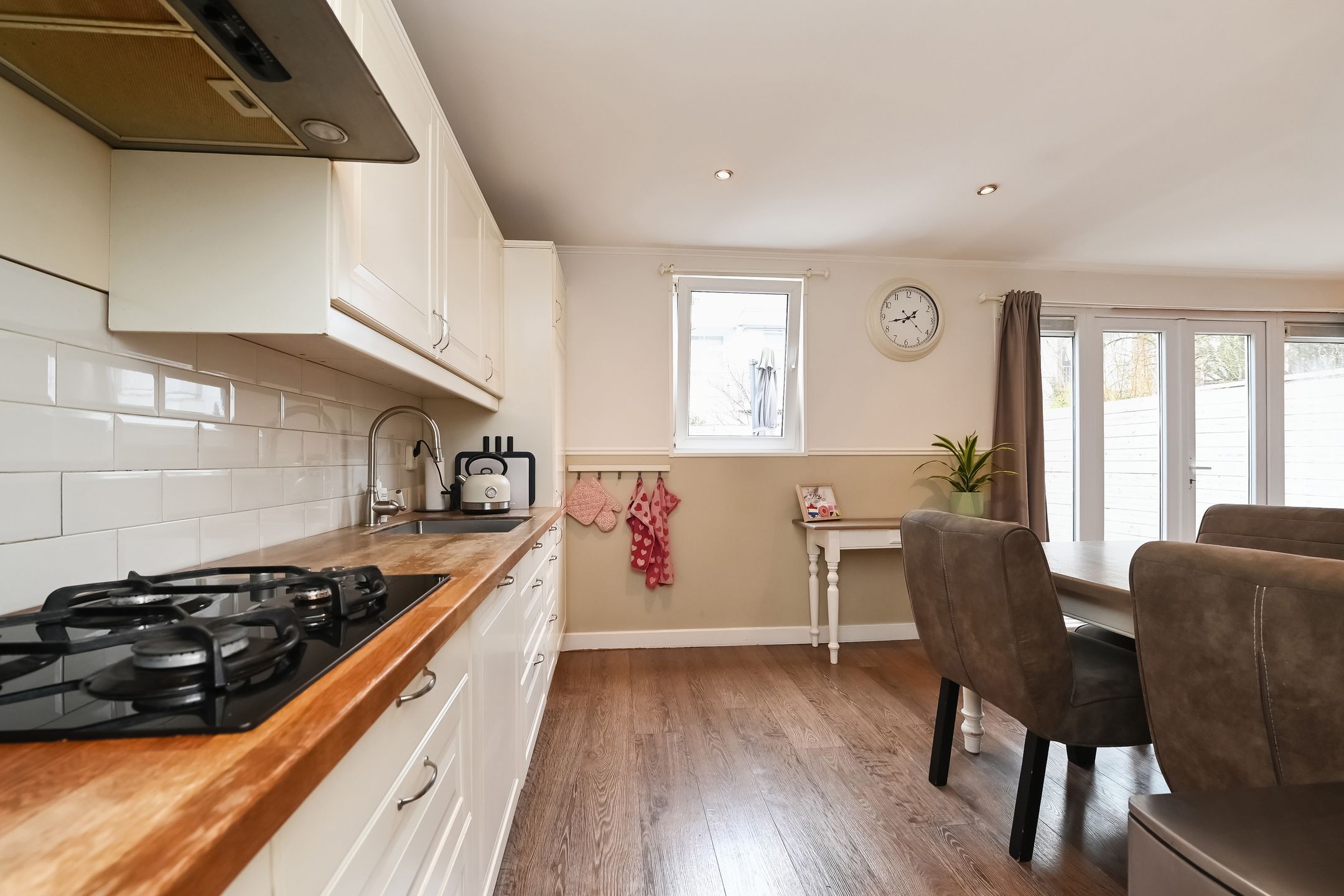 Foto 9 van Rhododendronstraat 25