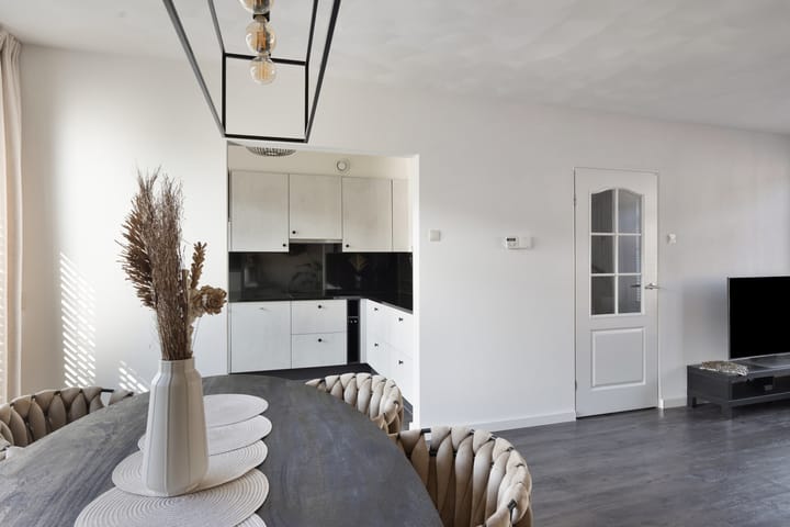 Foto 6 van Heilige Stoel 5314