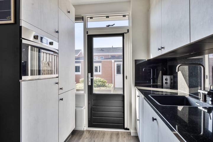 Foto 10 van Heilige Stoel 5314