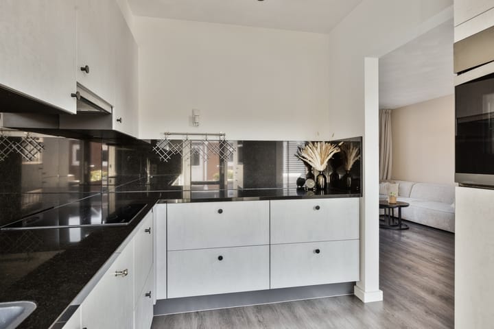 Foto 11 van Heilige Stoel 5314