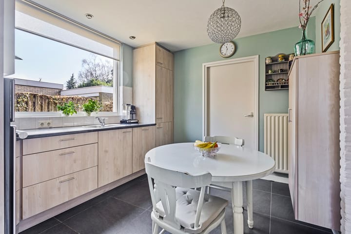 Photo 16 of Zagerstraat 12