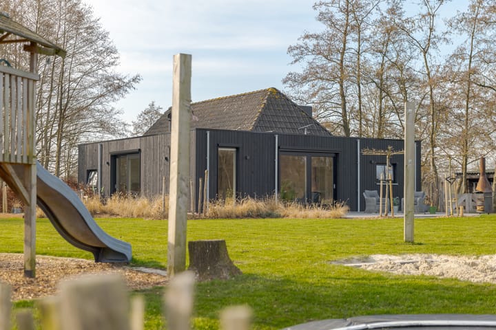 Foto 2 van Harkereed 17