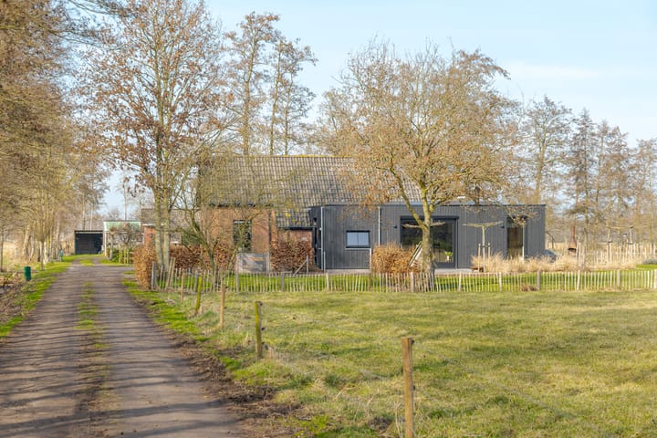 Photo 8 of Harkereed 17