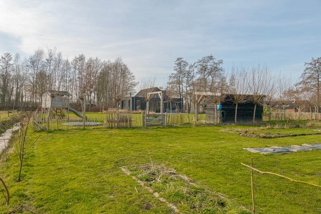 Photo 11 of Harkereed 17