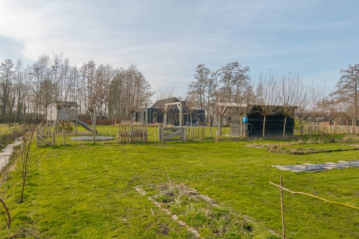 Photo 11 of Harkereed 17