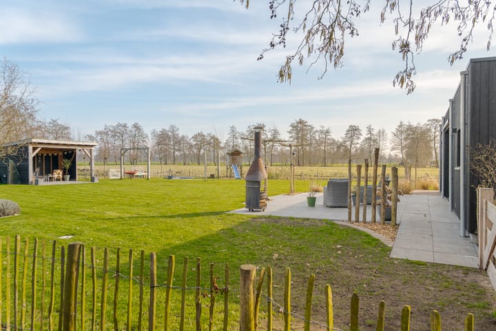 Photo 14 of Harkereed 17