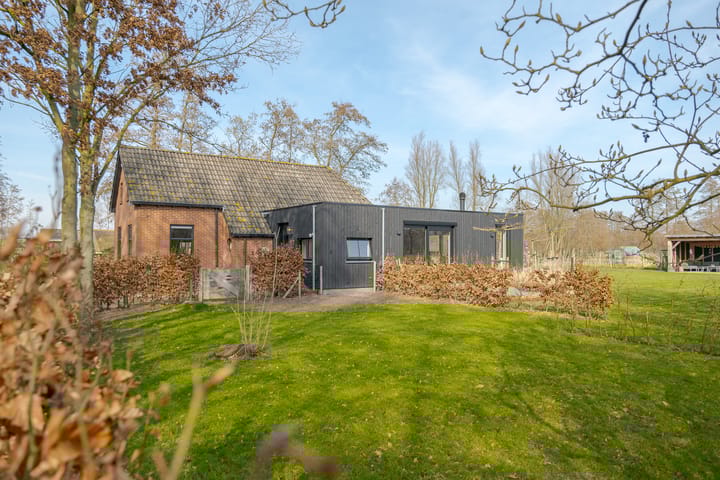 Photo 17 of Harkereed 17