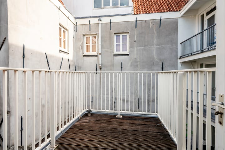 Foto 18 van Haarlemmerdijk 8-2