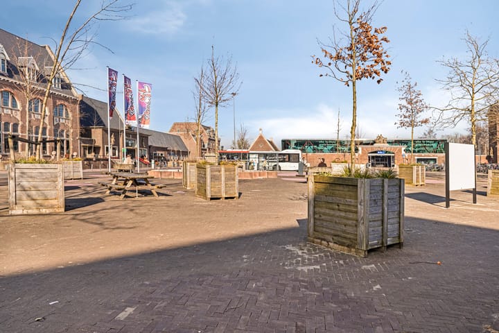 Foto 5 van Stationsplein 10