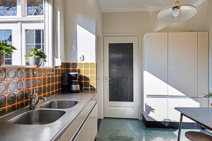 Foto 12 van Stationsplein 10