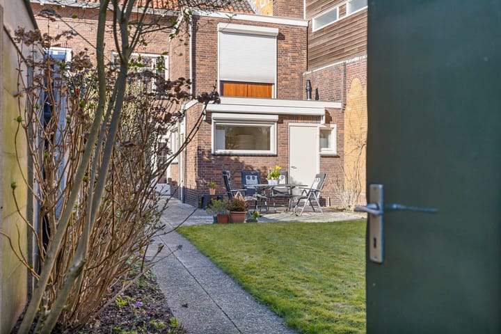 Foto 40 van Stationsplein 10