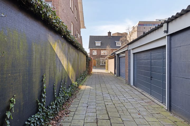 Foto 42 van Stationsplein 10