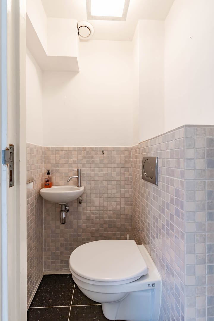 Photo 10 of Elzenlaan 46