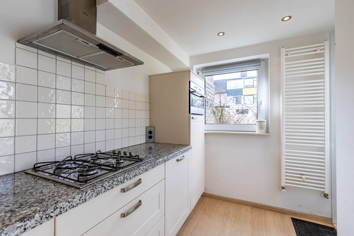 Photo 16 of Elzenlaan 46