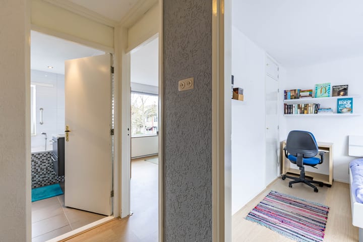 Photo 23 of Elzenlaan 46