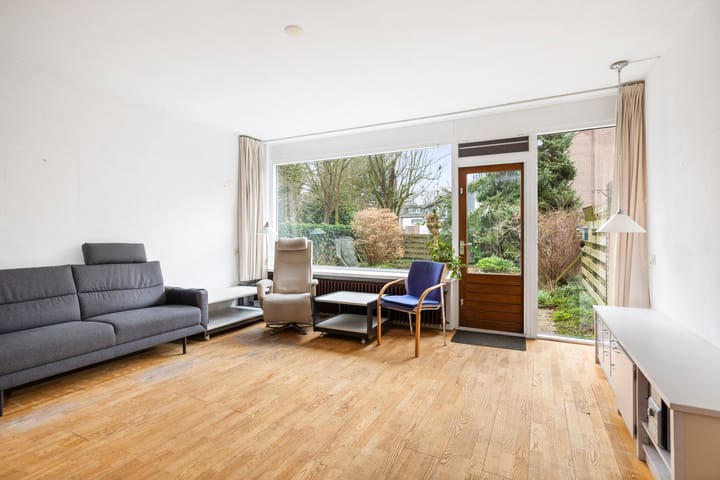 Foto 3 van Lodeizengaarde 17