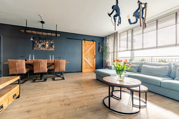 Foto 9 van Adama van Scheltemaplein 46