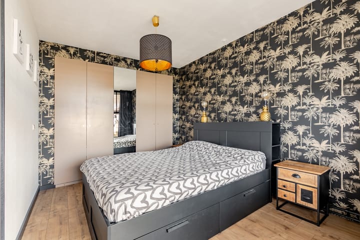 Foto 17 van Adama van Scheltemaplein 46