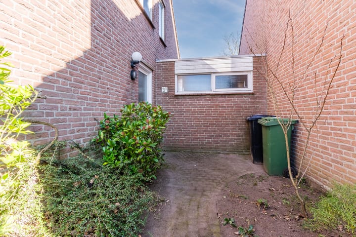 Foto 38 van Koningin Julianaweg-Zuid 3-A