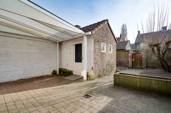 Photo 4 of Mariënhagelaan 11