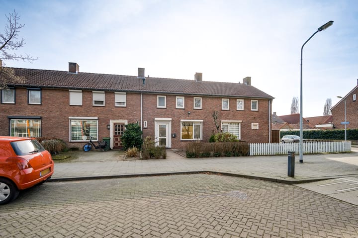 Photo 6 of Mariënhagelaan 11