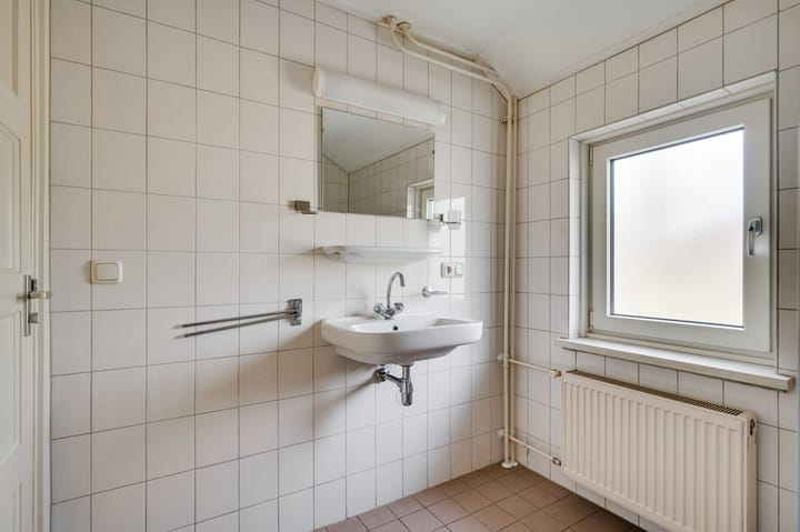 Photo 20 of Mariënhagelaan 11