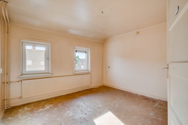 Photo 21 of Mariënhagelaan 11