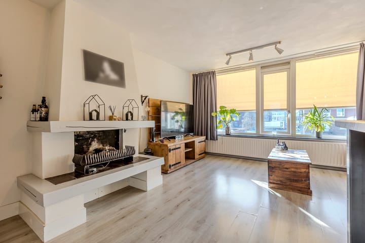 Foto 2 van Raadhuisplein 29