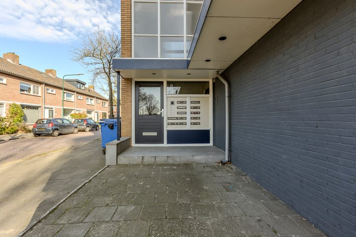 Foto 5 van Raadhuisplein 29