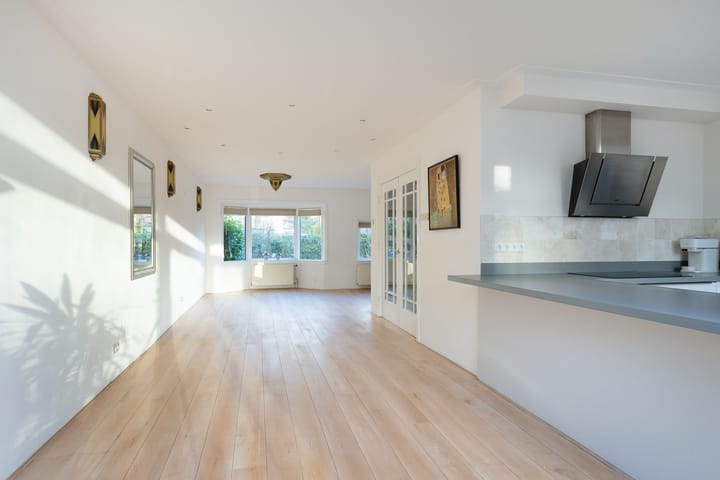 Foto 4 van Ernst Casimirlaan 8