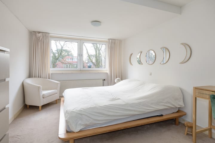 Foto 30 van Ernst Casimirlaan 8