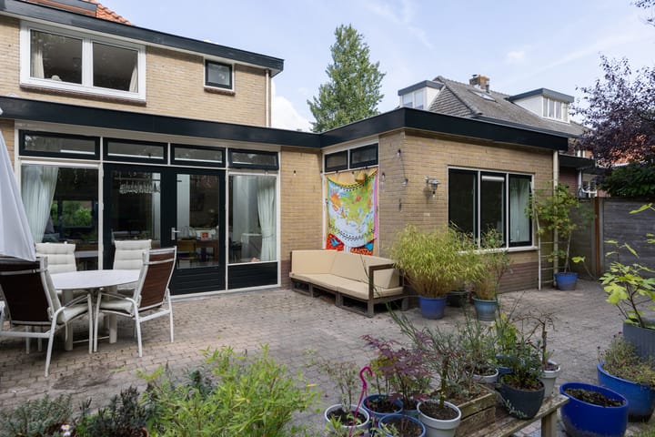 Foto 49 van Ernst Casimirlaan 8