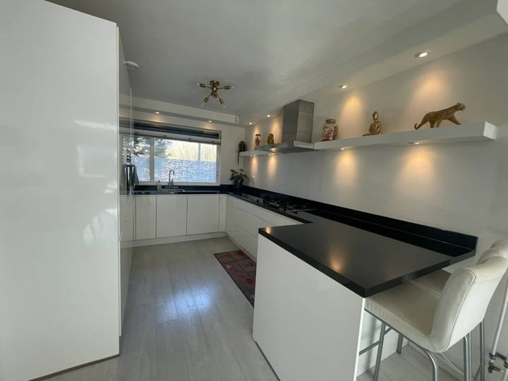 Foto 8 van Catharina van Renneslaan 9