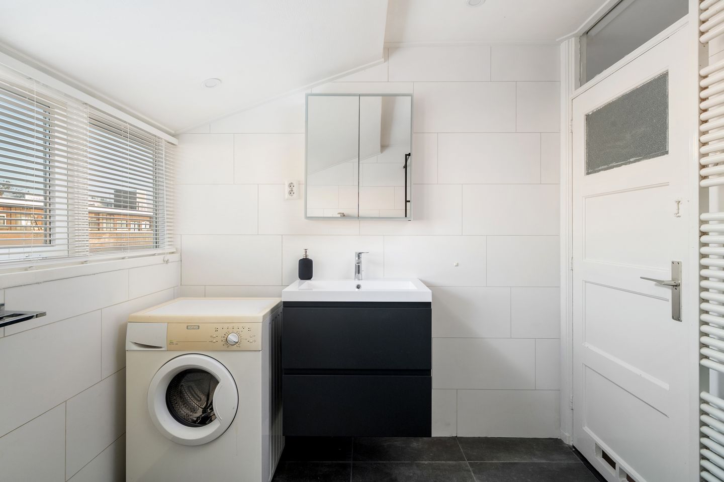 Foto 20 van Nolensstraat 32-A02