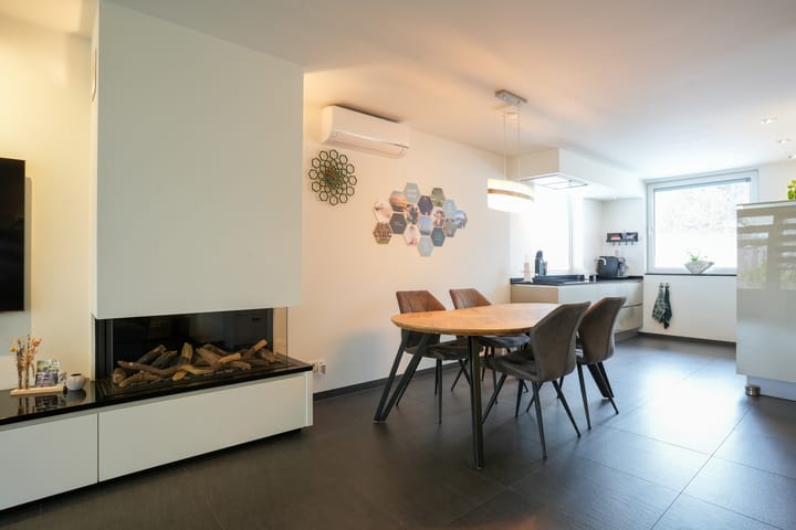 Foto 12 van Burgemeester Beckersstraat 1