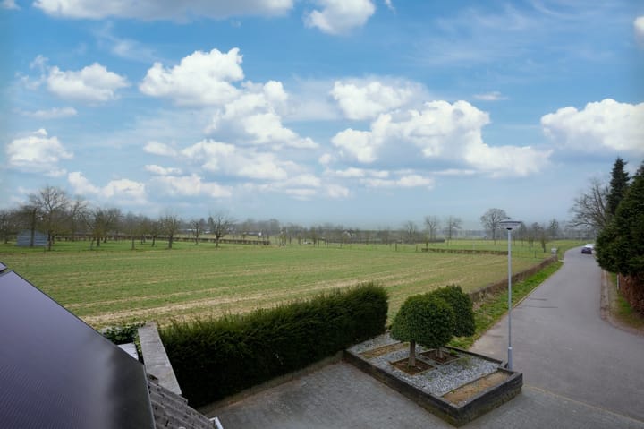 Foto 23 van Burgemeester Beckersstraat 1