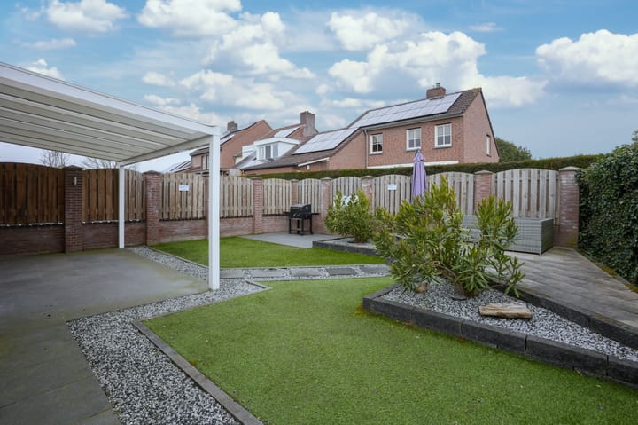 Foto 27 van Burgemeester Beckersstraat 1