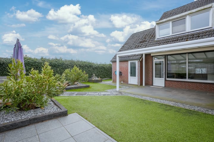 Foto 31 van Burgemeester Beckersstraat 1