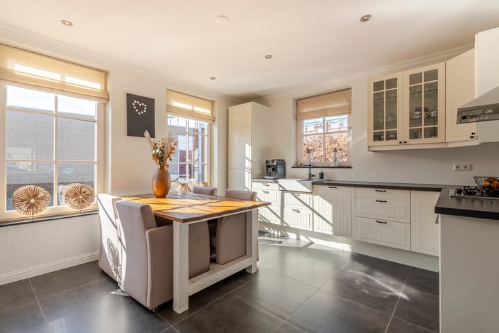 Foto 7 van Weteringstraat 49