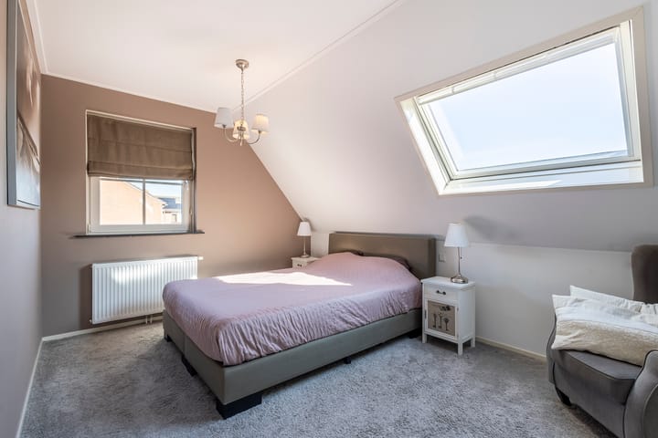 Foto 16 van Weteringstraat 49