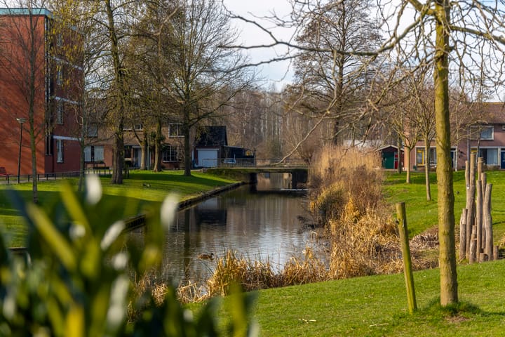 Foto 38 van Weteringstraat 49