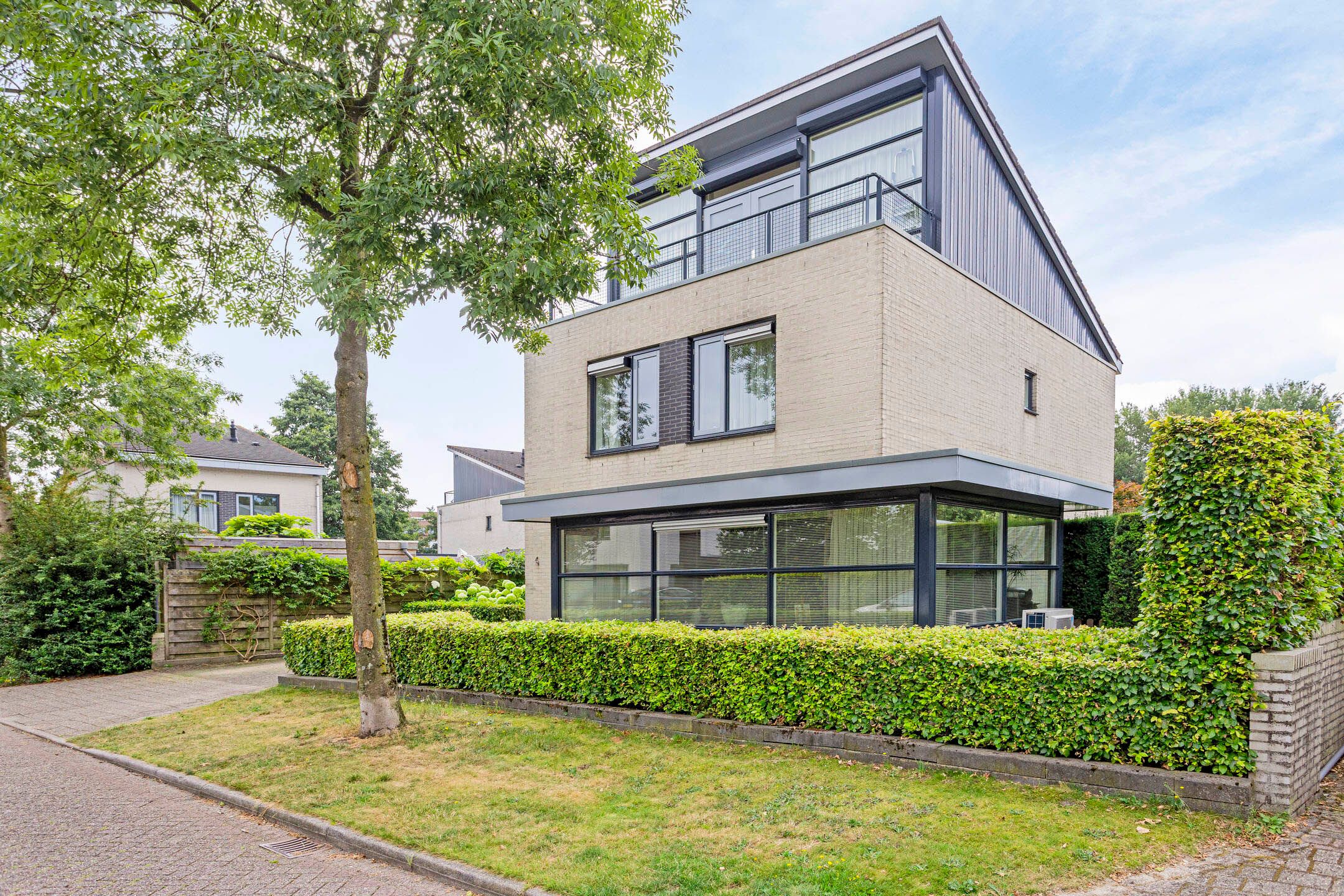 Foto 33 van Jacqueline van der Waalssingel 4