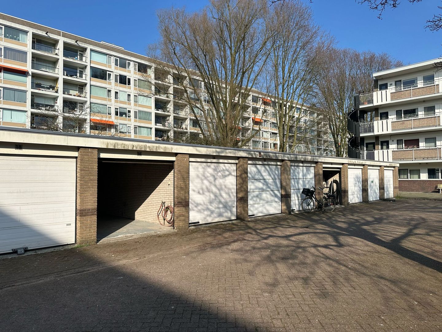 Foto 5 van Heringa-State 16