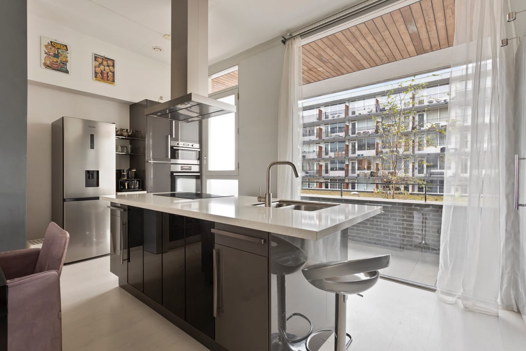 Foto 16 van Martini van Geffenstraat 54