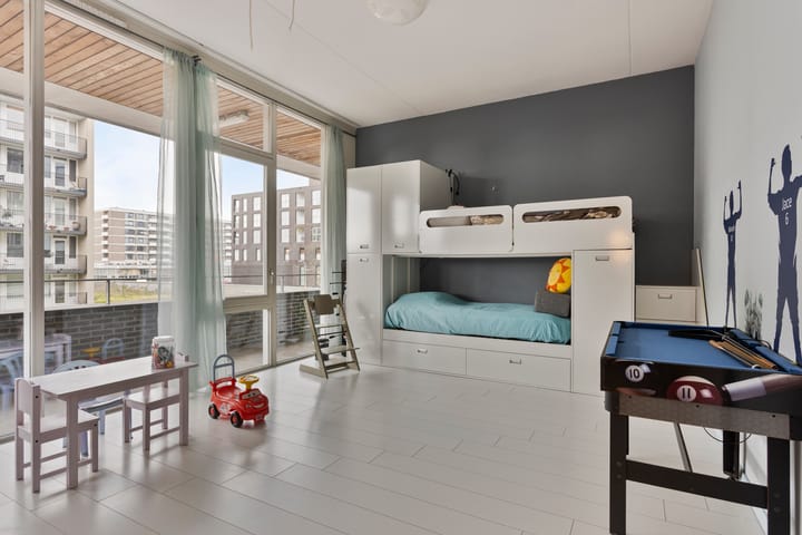 Foto 20 van Martini van Geffenstraat 54