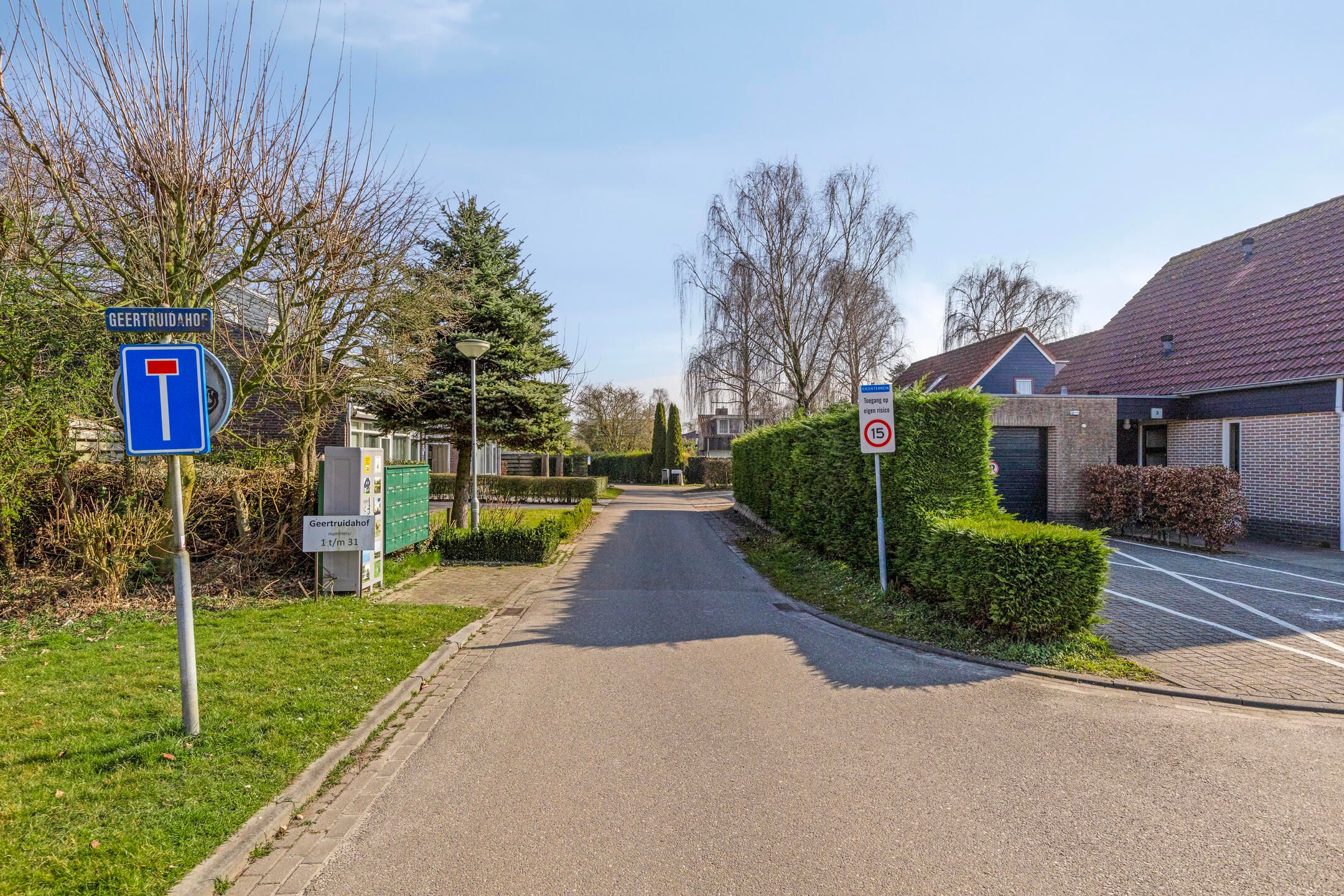 Photo 42 of Geertruidahof 3
