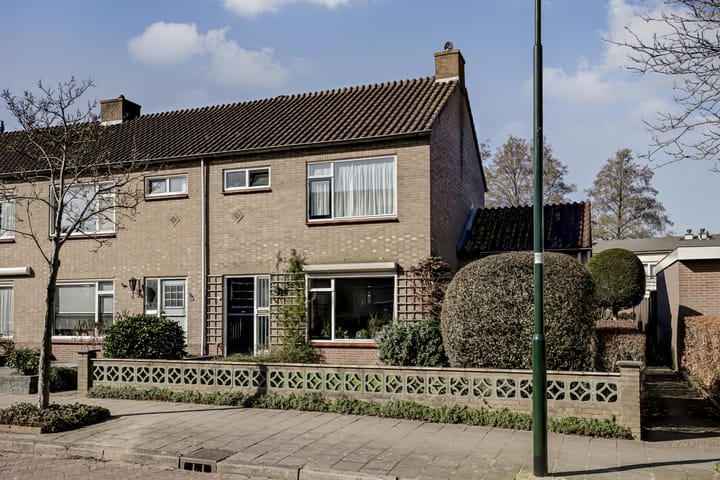 Foto 2 van Rembrandtsingel 41