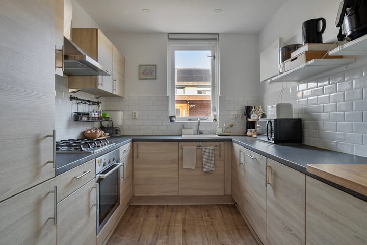 Foto 19 van van Heemstralaan 3